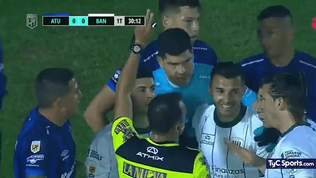 Por qué Carlos Lampe no fue expulsado en Atlético Tucumán vs Banfield - TyC Sports