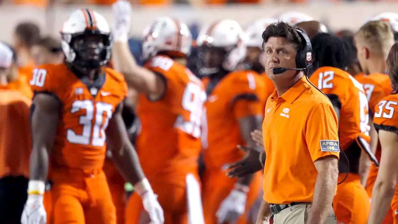 Oklahoma State coach Mike Gundy not convinced 12-team playoff is best for college football