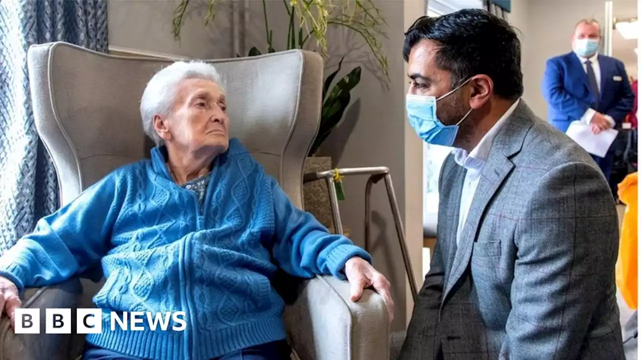 Facemask guidelines for Scottish care homes dropped