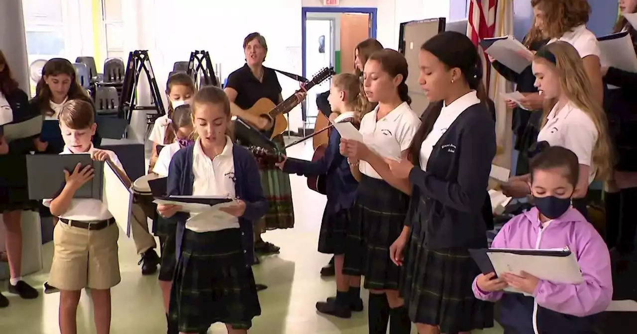 NYC Catholic schools welcome students back to class without COVID restrictions