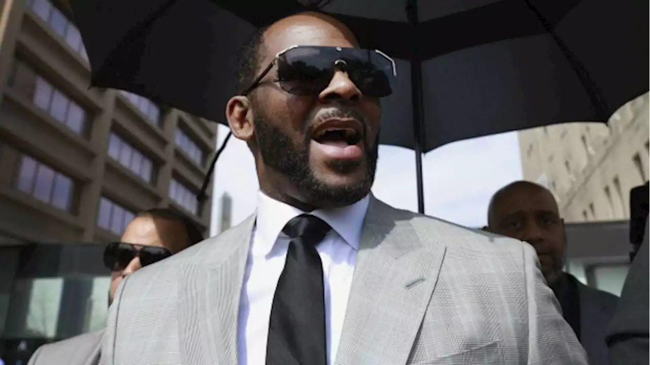 Music writer fights subpoena to testify at R. Kelly trial