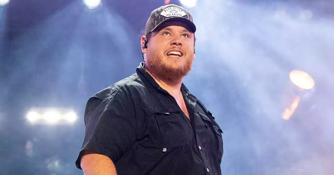 Luke Combs repays young concertgoers who stacked firewood to afford tickets