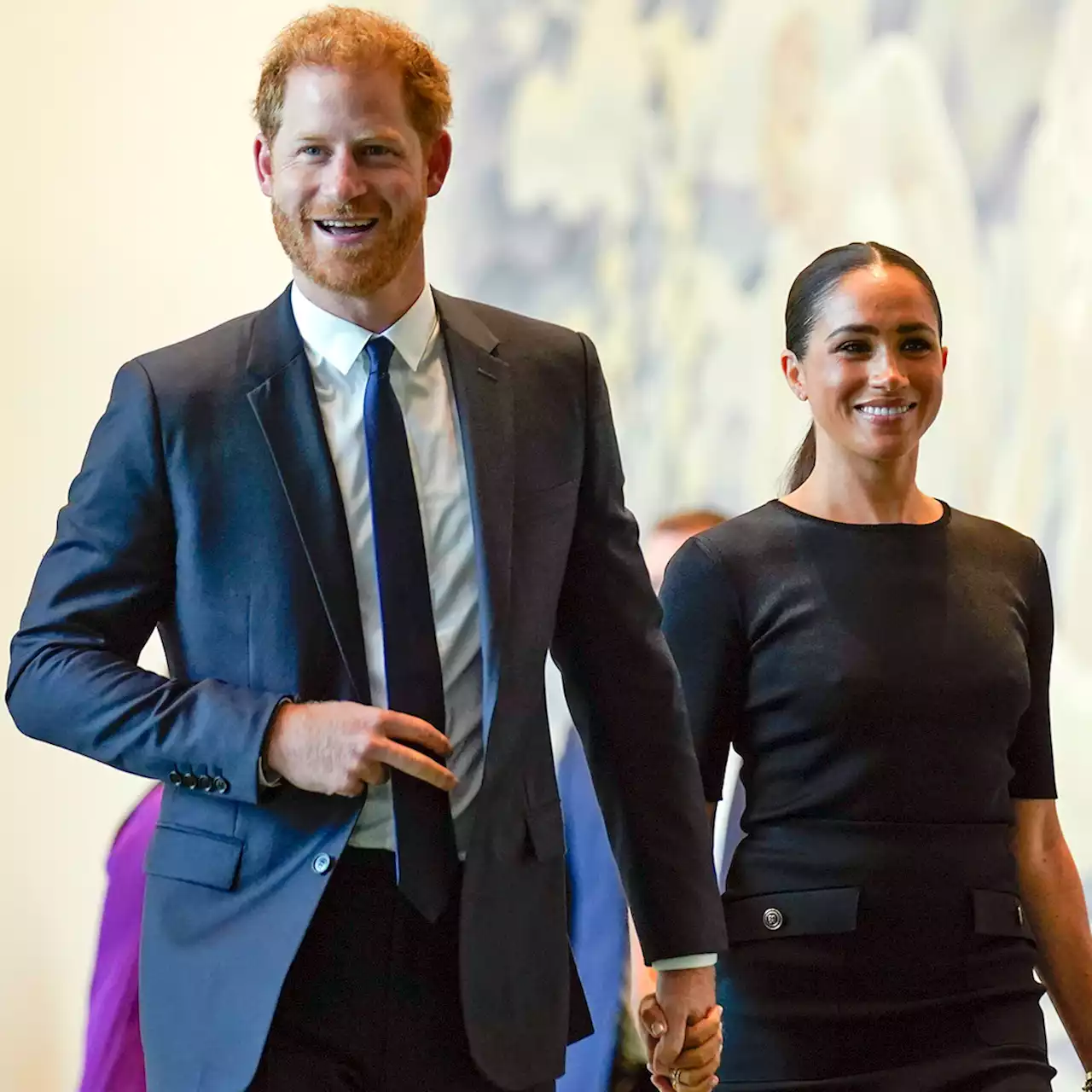 Meghan Markle Recalls Being Told She's 'Lucky' That Prince Harry 'Chose' Her After Royal Engagement - E! Online