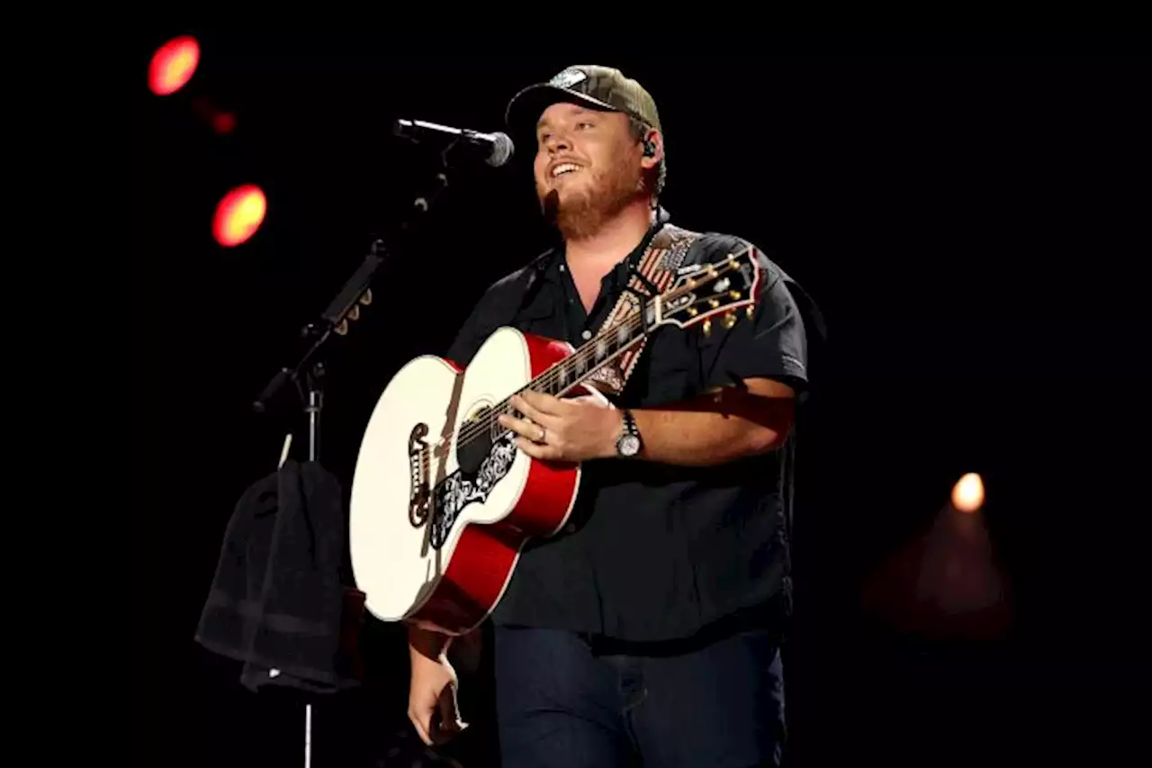 Luke Combs Refunds Tickets Due To Vocal Issues But Performs Maine Concert Anyway