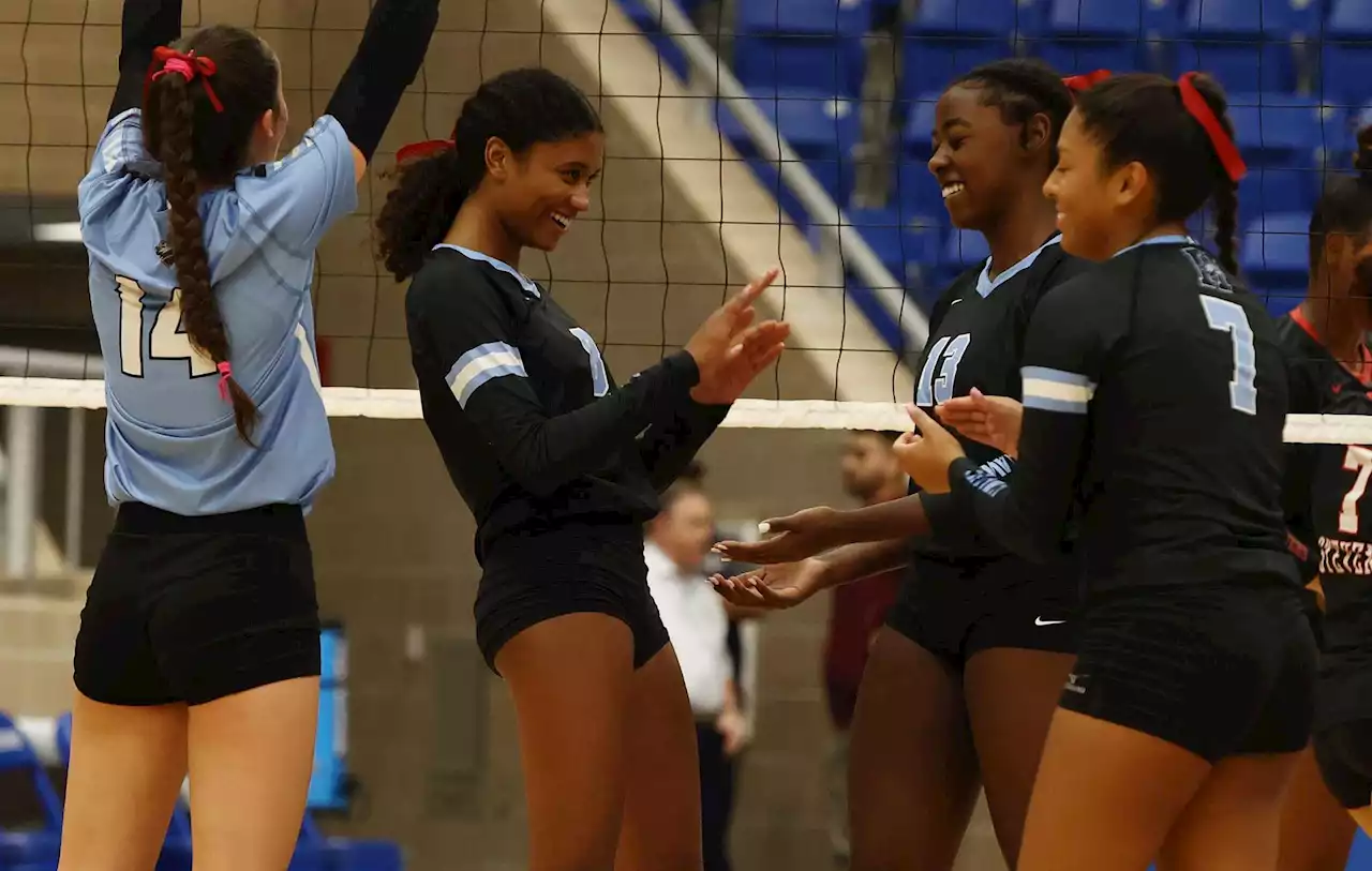 Harlan volleyball keeps pace in 29-6A race