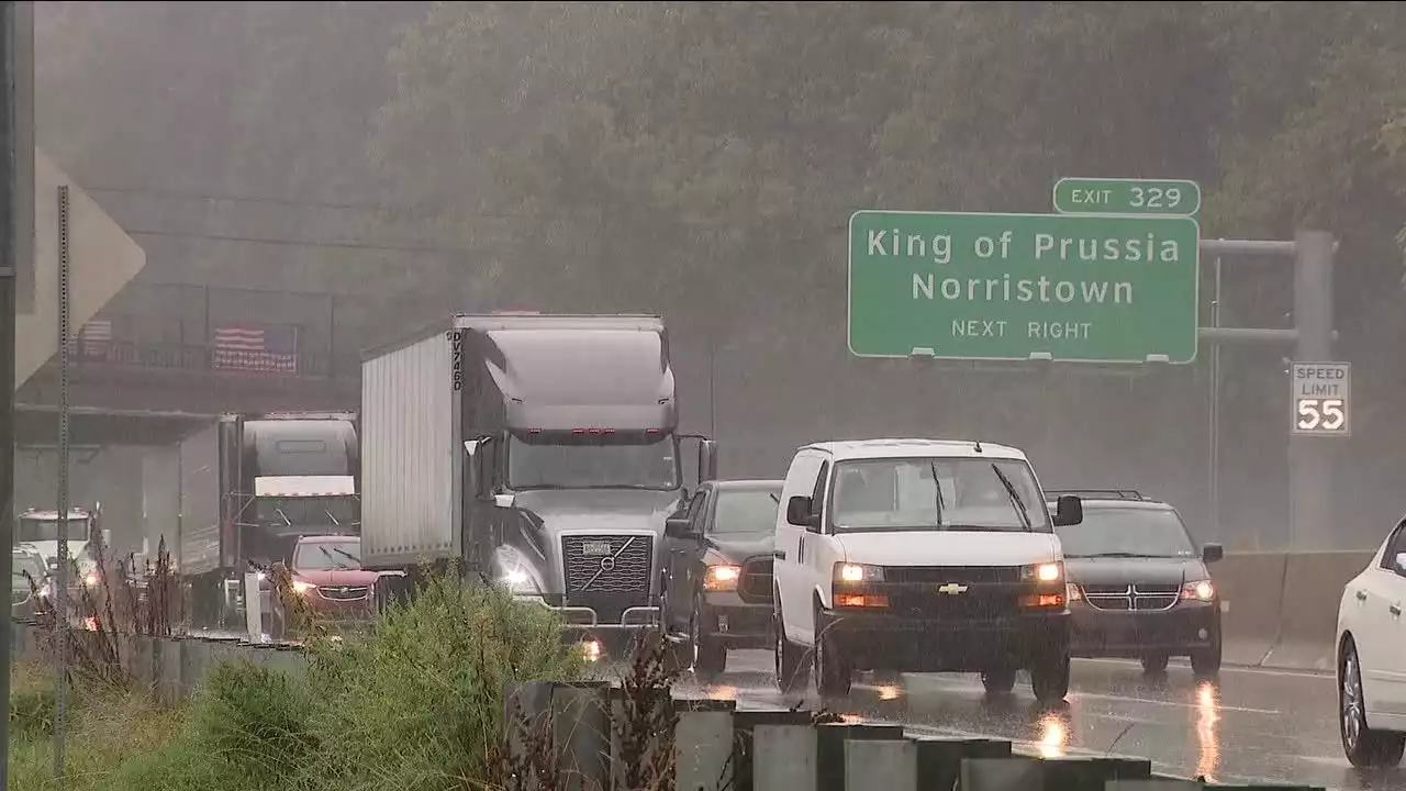 Clogged storm drains caused flooding and many accidents along Schuylkill Expressway