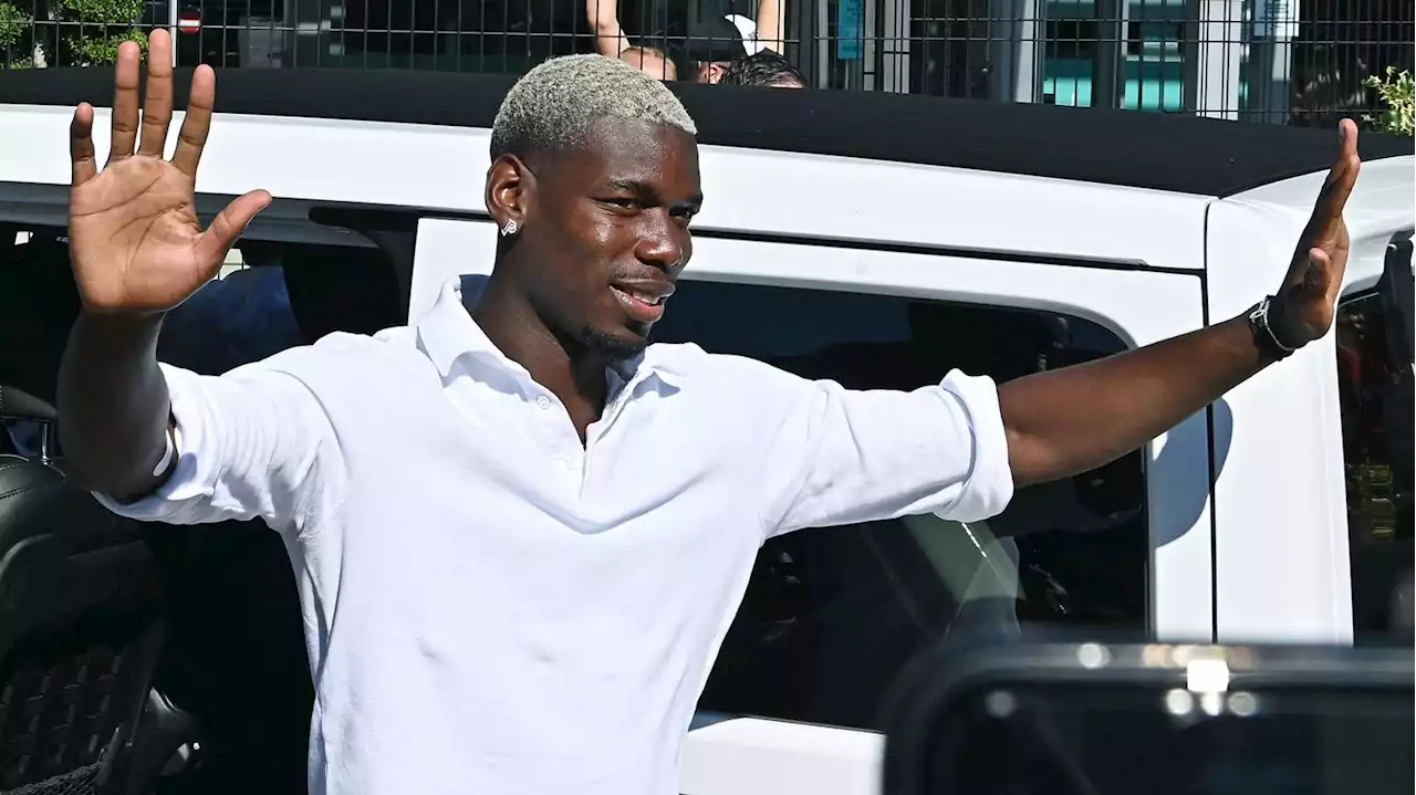 Football : le chirurgien de Paul Pogba espère son retour à l'entraînement dans 'huit semaines'