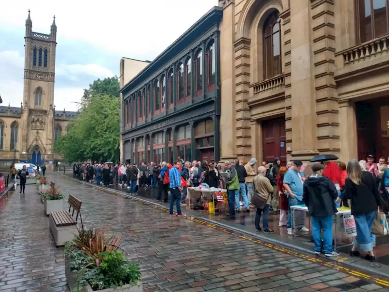 'Enough is enough' campaigners rally against cost of living crisis in Glasgow