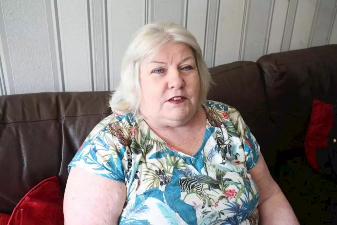 Woman who left Spain after 45 years told she has three year wait for knee op