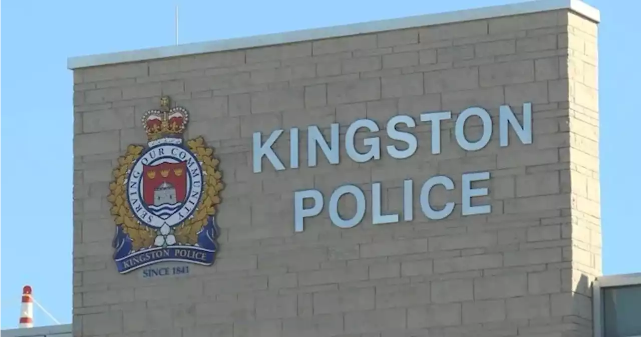 Kingston, Ont. police lay over 40 charges during Queen’s move-in weekend - Kingston | Globalnews.ca