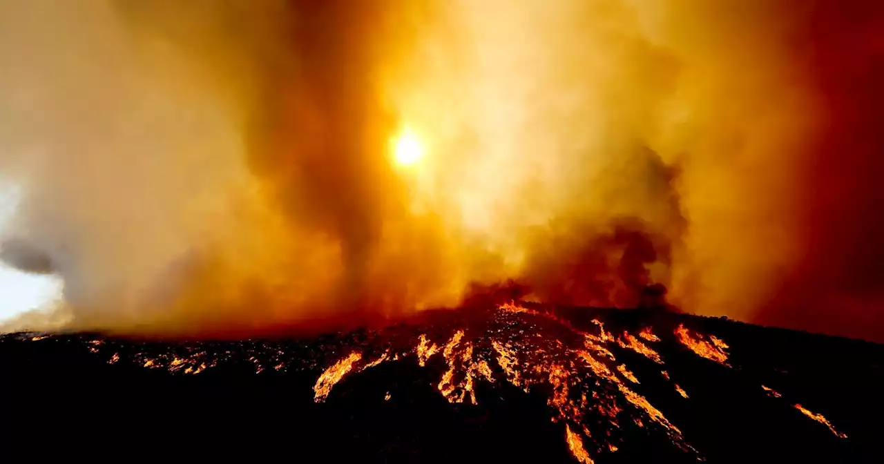 Fire tornadoes swirl in deadly Hemet blaze