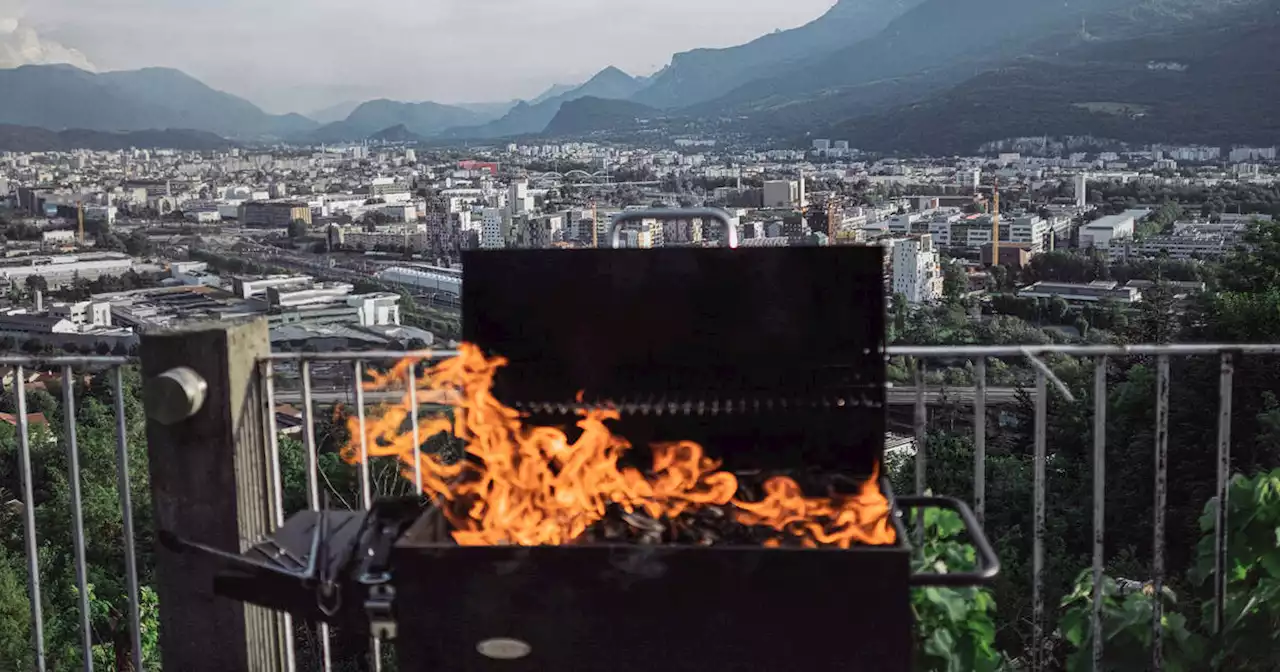 La complainte du barbecue qui sent le roussi