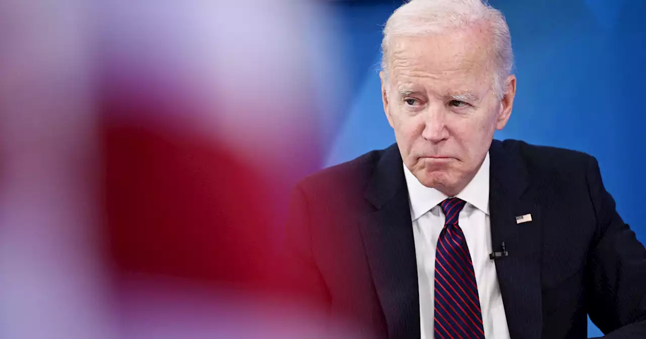 Opinion | Vulnerable Democrats can't be scared of Joe Biden