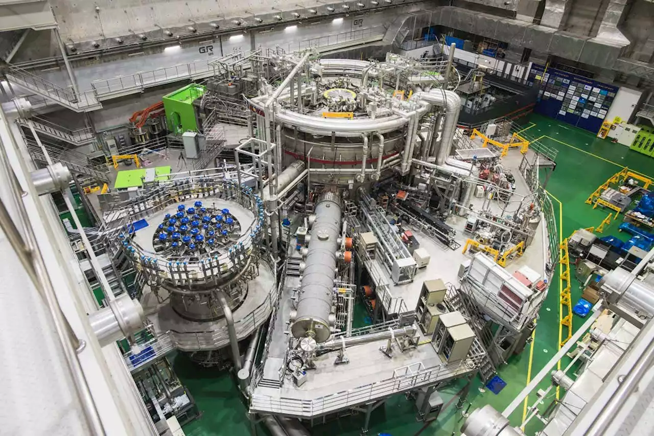 Korean nuclear fusion reactor achieves 100 million°C for 30 seconds