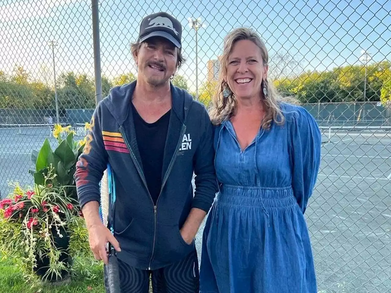 'LOW-KEY': Pearl Jam's Eddie Vedder a quiet racquet at Rideau Sports Centre