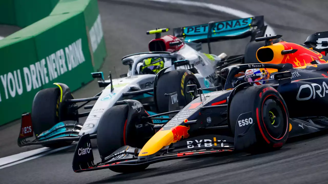 Lewis Hamilton admits he was 'late' with engine mode switch at Dutch restart