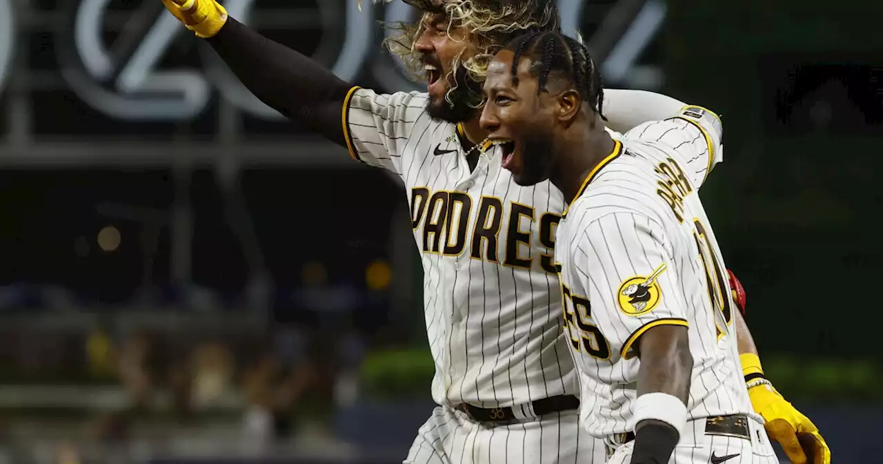 Padres finish off rally in ninth with walk-off hit by Alfaro