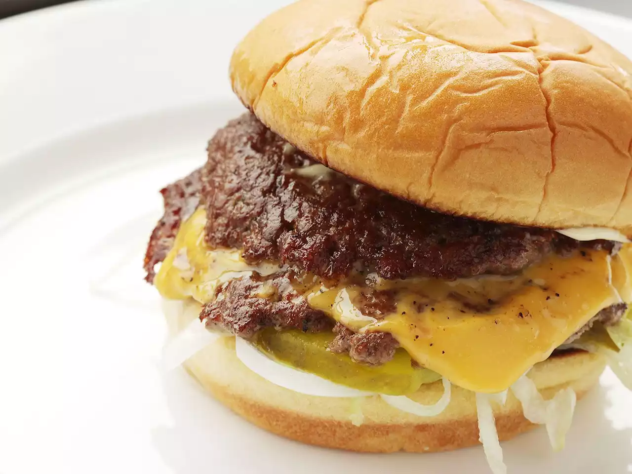 The Ultimate Smash Cheeseburger Recipe