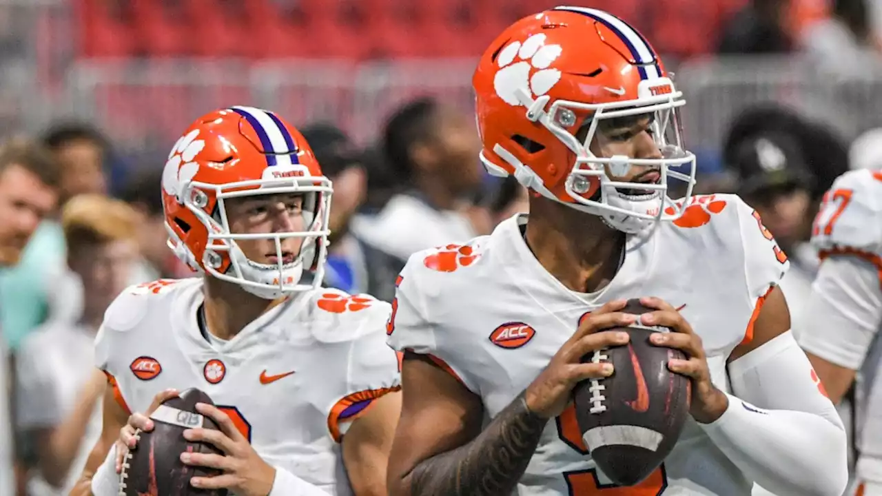 Clemson OC Addresses Whether Team Has Quarterback Controversy