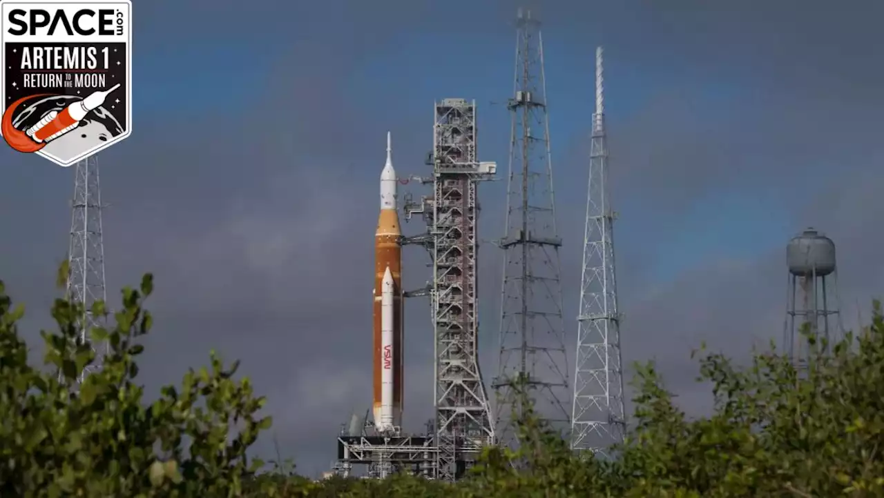 NASA to replace seal on leaky Artemis 1 moon rocket at the launch pad