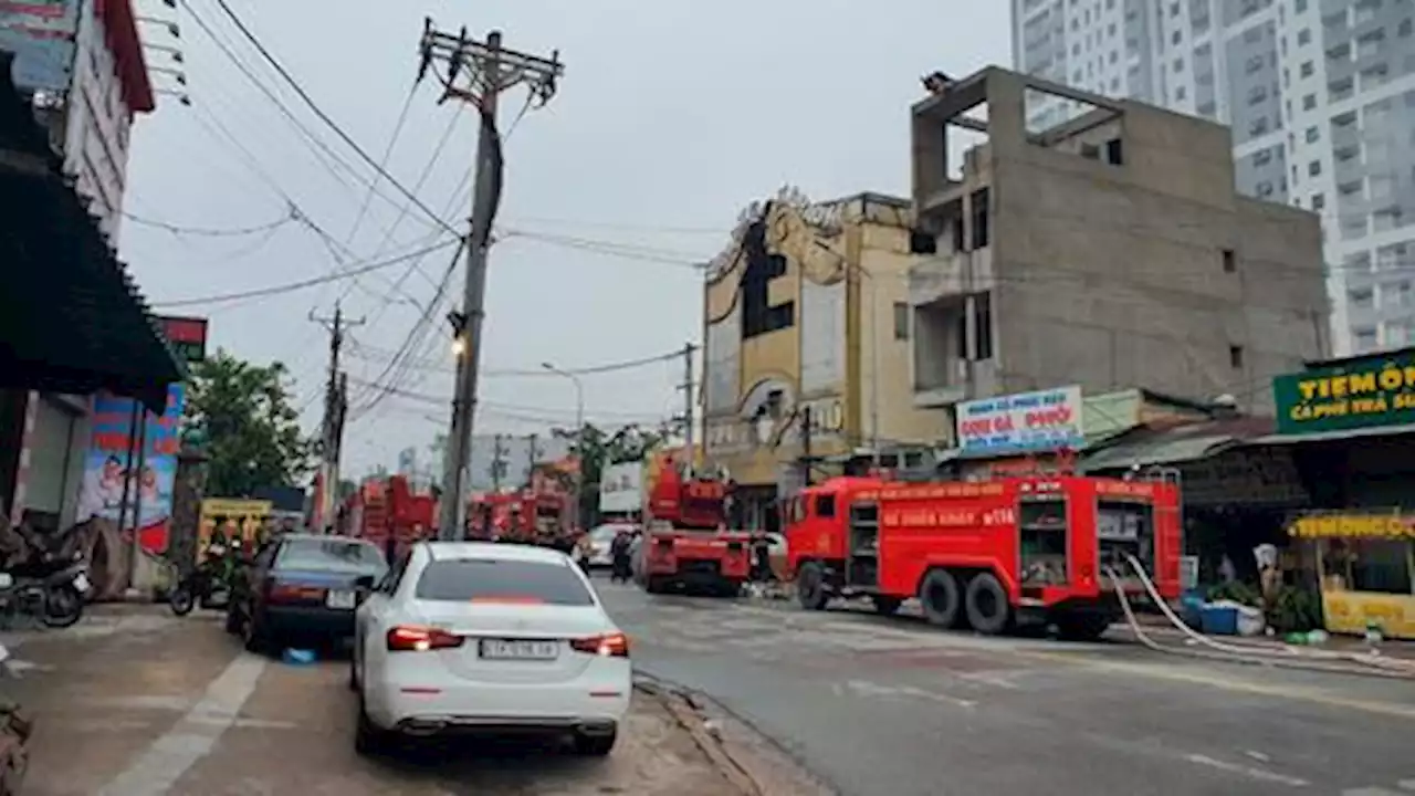 Death toll from Vietnam karaoke bar fire rises