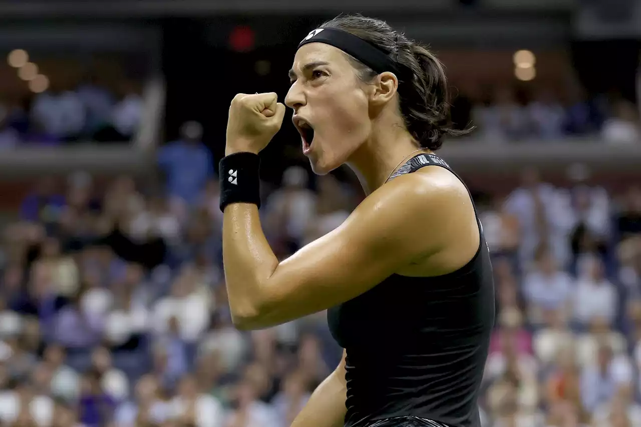 Coco Gauff can’t break Caroline Garcia’s streak in U.S. Open quarterfinals