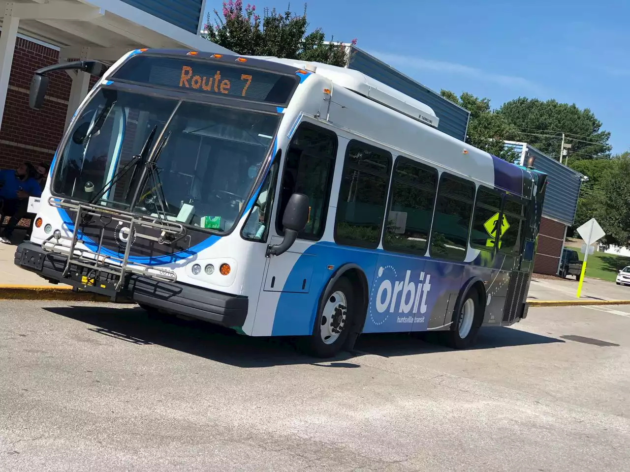 Huntsville focusing on bus rapid transit system, not light rail