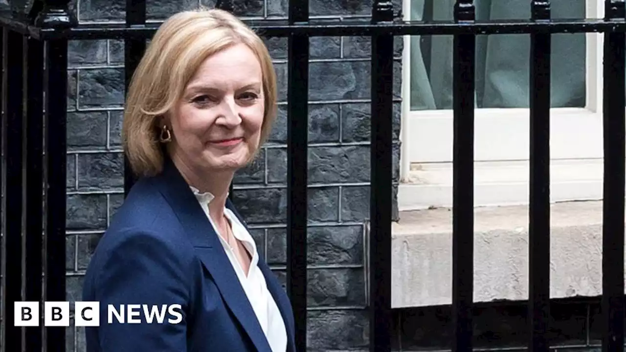 Liz Truss set to unveil plans to limit energy bill rises