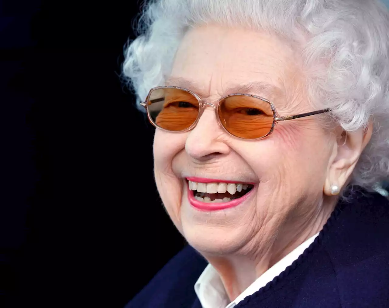 BREAKING | Queen Elizabeth II, 96, dies | Channel