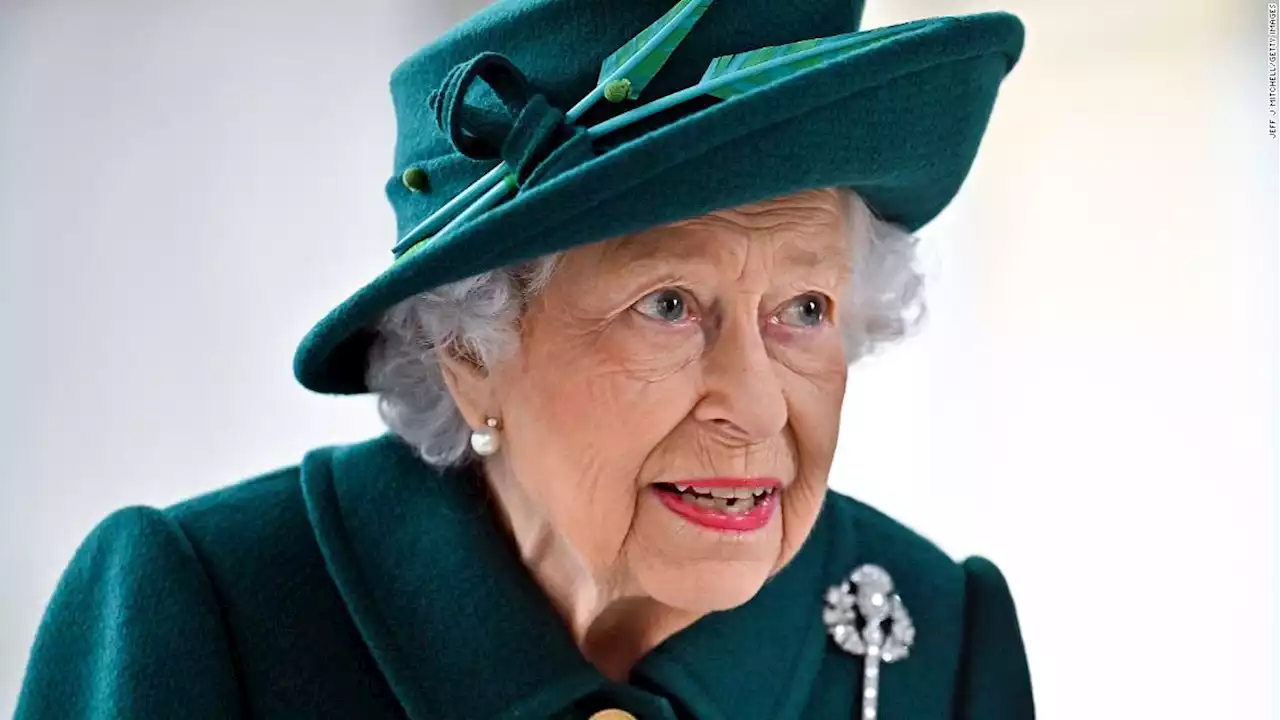 Live updates: Queen Elizabeth's doctors concerned for her health