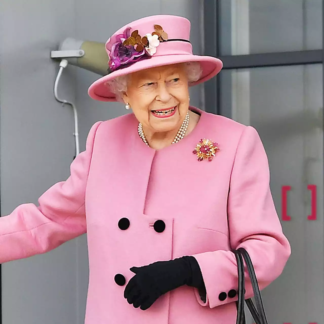 Everything That Happens After Queen Elizabeth’s Death - E! Online