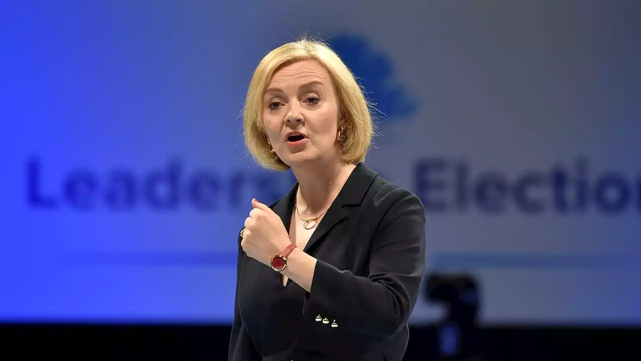 UK Prime Minister Liz Truss ends national ban on fracking amid energy crisis