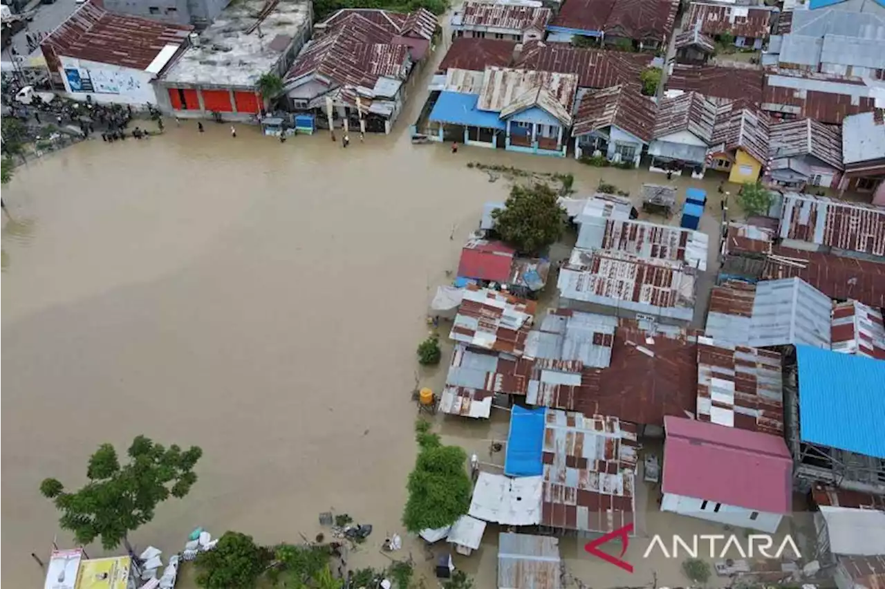 Sebagian Besar Provinsi di Indonesia Berpeluang Terjadi Hujan Lebat