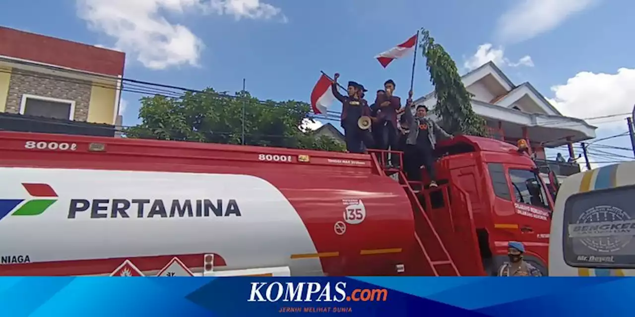 Demo Tolak Kenaikan Harga BBM di Pamekasan, Mahasiswa Bajak Truk Tangki Pertamina