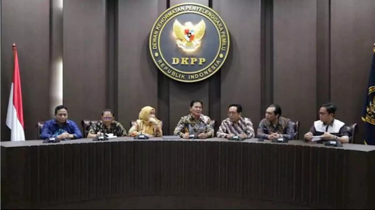 Heddy Lugito Terpilih Sebagai Ketua DKPP Periode 2022-2027