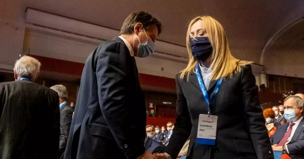 Giorgia Meloni, Sallusti contro Conte: 'Guerra civile, frase di gravità indicibile'