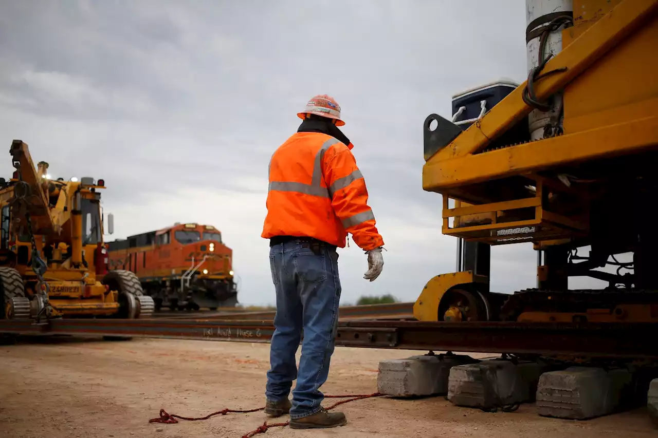 Deadline to Avoid a National Rail Strike Which Could Cost Economy $2 Billion a Day Is Near