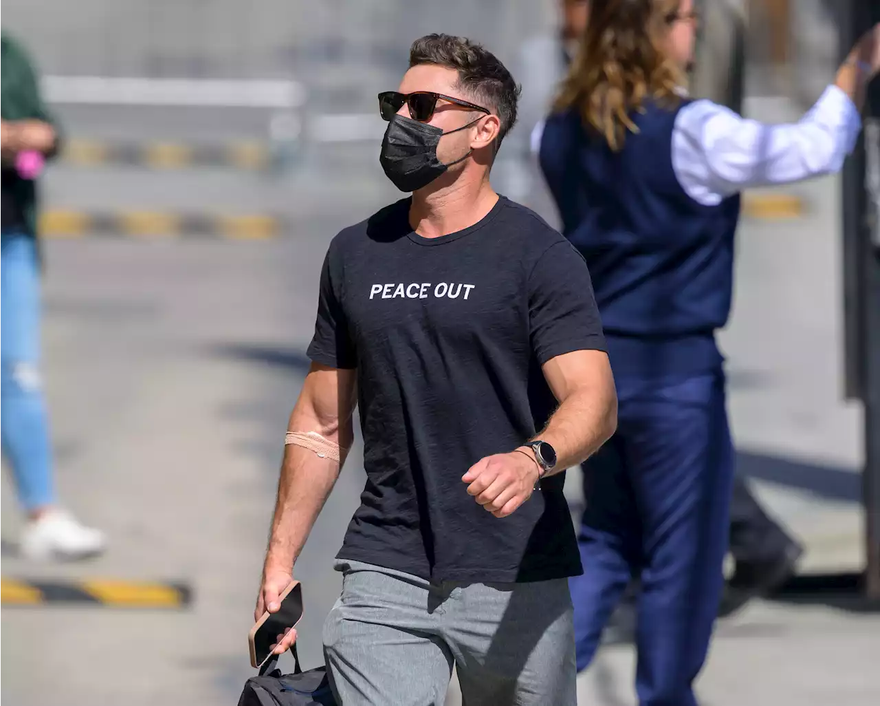 Zac Efron Recalls Suffering From ‘Bad Depression' After ‘Baywatch' Training