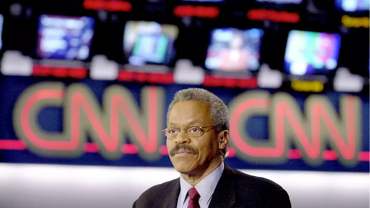 ‘Iconic’ CNN News Anchor Bernard Shaw Dies of Pneumonia at 82