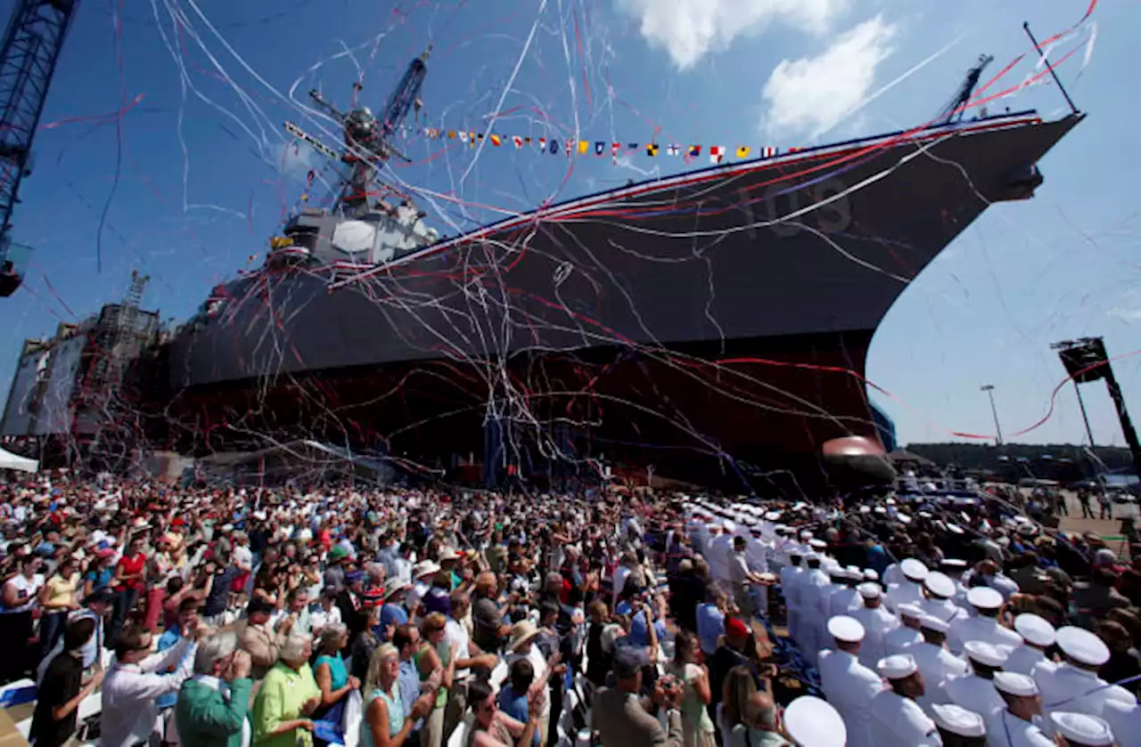 Navy wants new destroyer with lasers, hypersonic missiles