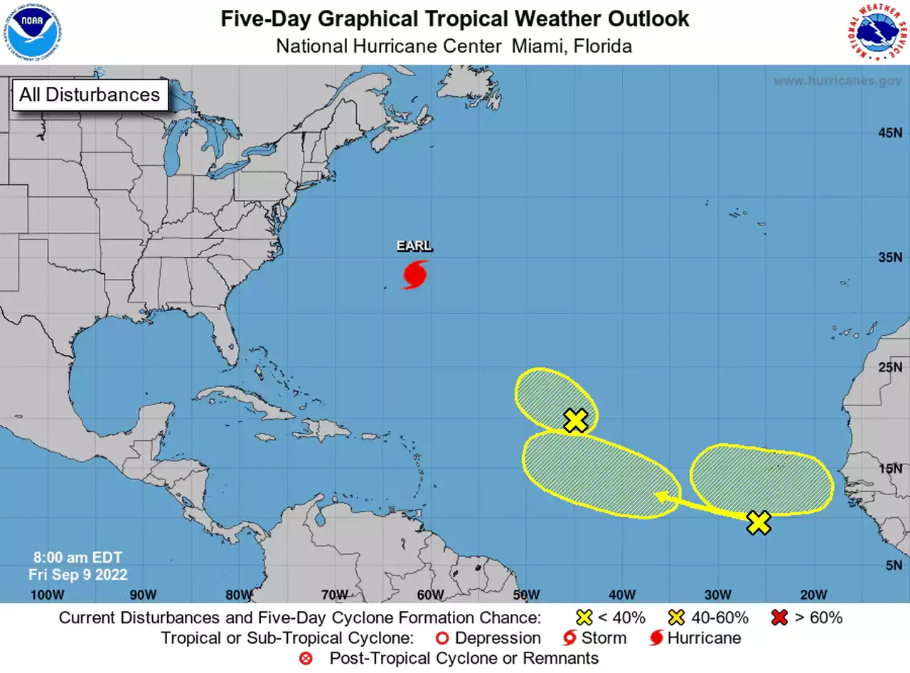 Hurricane Earl heads away from Bermuda