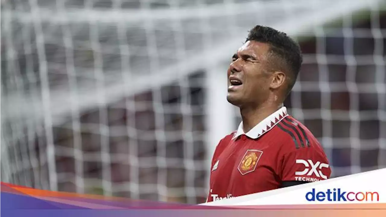 Aduh.... MU Kalah, Casemiro Kena Nutmeg