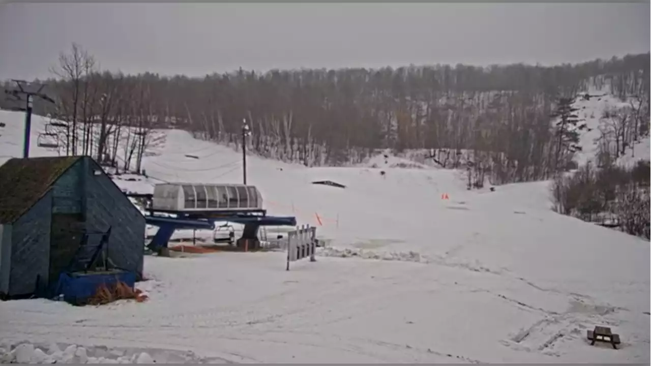 Several eastern Ontario, western Quebec ski resorts closed on New Year's Day due to rainy weather