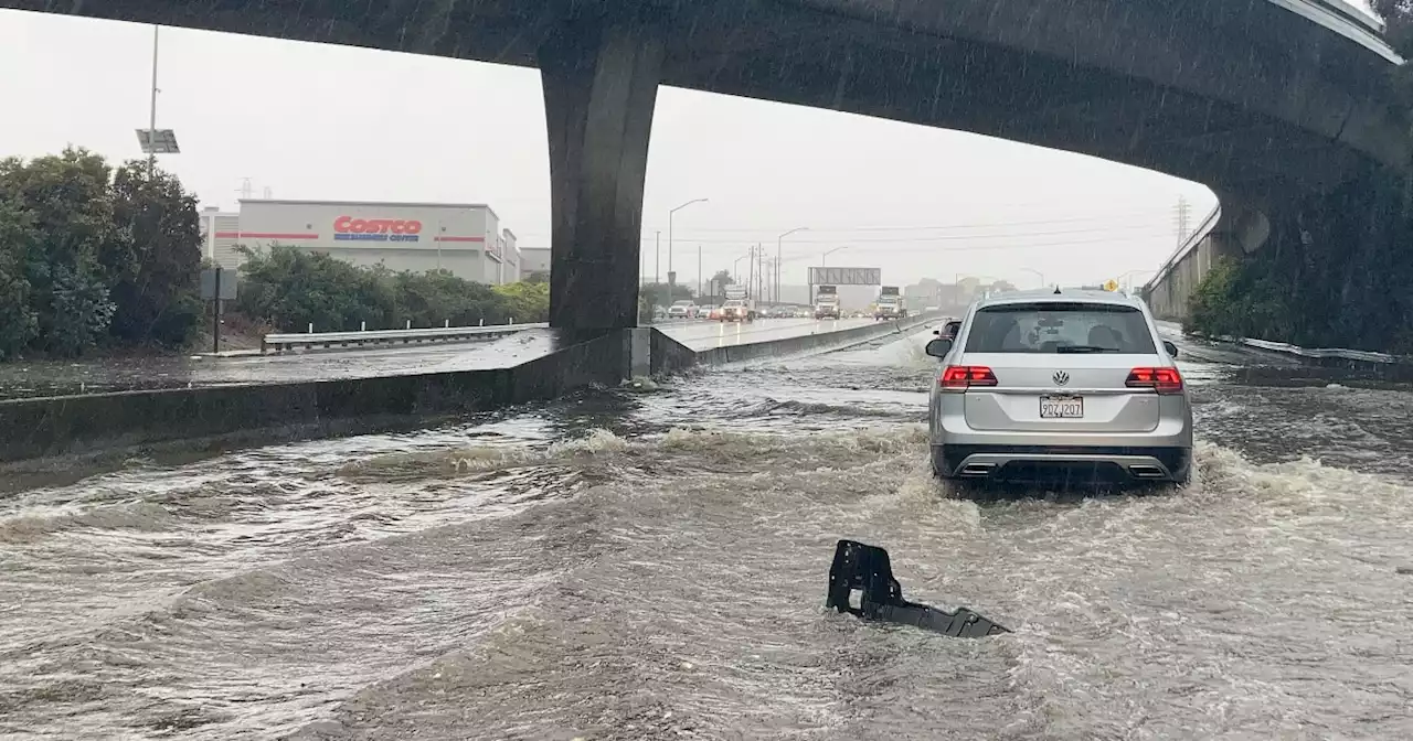 Storm dumps heavy rain and snow across California