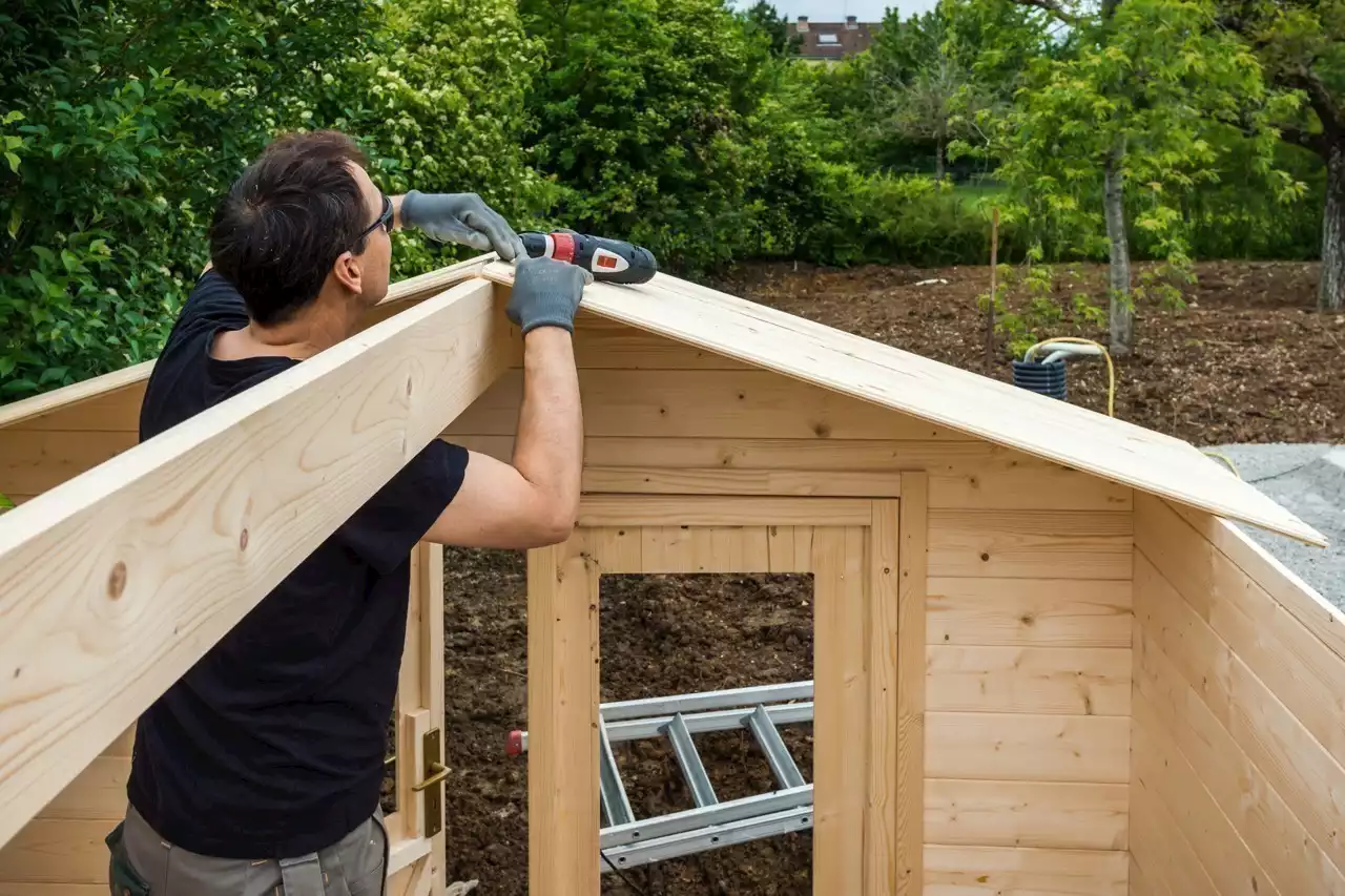 Taxe abri de jardin : son prix augmente (encore) en 2023, voici de combien