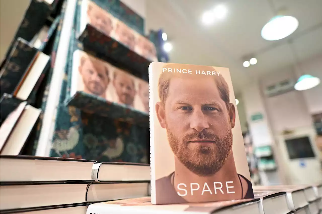 Esce Spare, il libro di Harry: dalla cocaina a Camilla, le rivelazioni esplosive