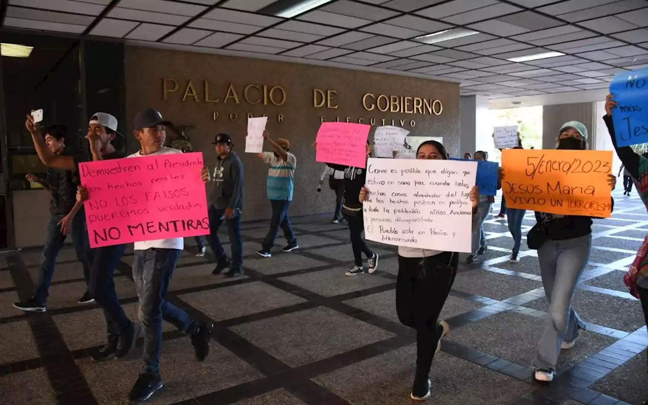 Pobladores de Jesús María protestan por abusos en operativo para capturar a Ovidio