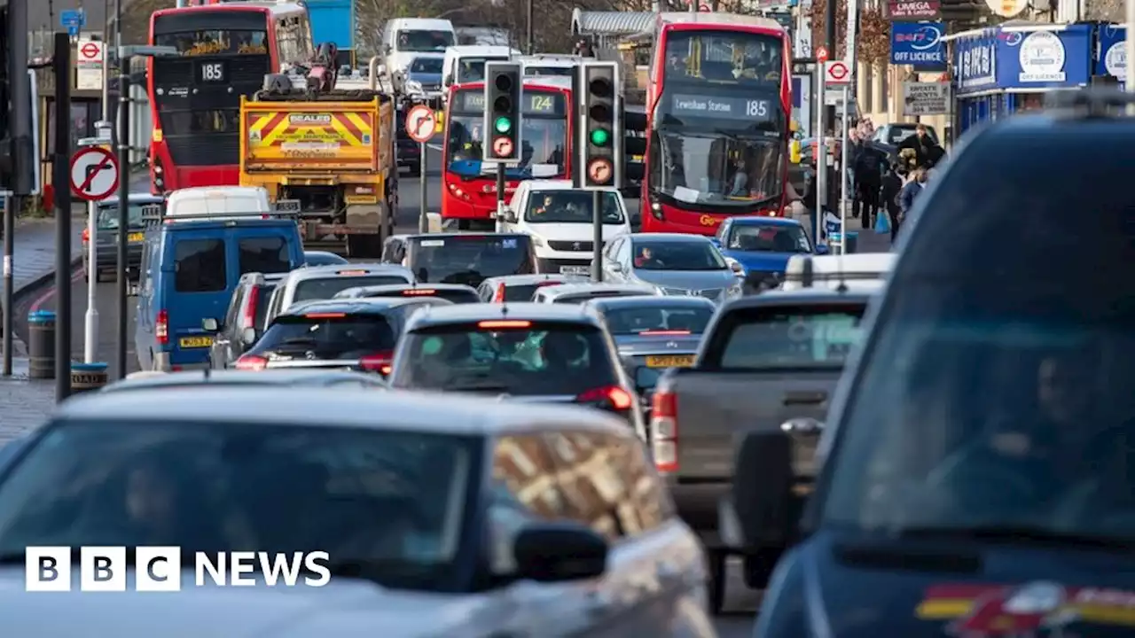 London remains world's most congested city, report finds