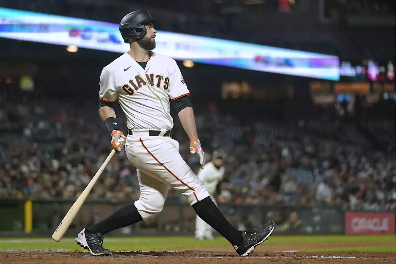 Blue Jays sign former Giant Brandon Belt to one-year deal