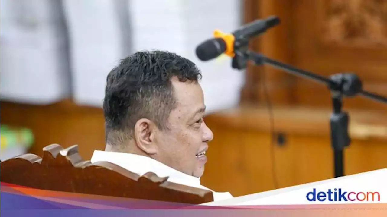 Lagi-lagi Kuat Ma'ruf Disentil Hakim Gegara Lupa Melulu